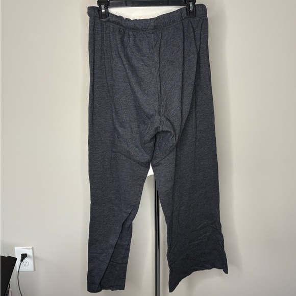 PINK Victoria's Secret Charcoal Joggers - Picture 2 of 5